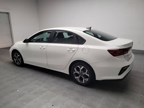 Used 2021 Kia Forte LXS FWD image 3