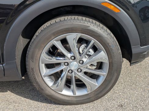 Used 2023 Buick Encore GX Essence w/ Experience Buick Package image 11