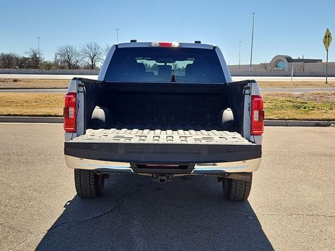 Used 2022 Ford F150 XLT w/ Trailer Tow Package image 6