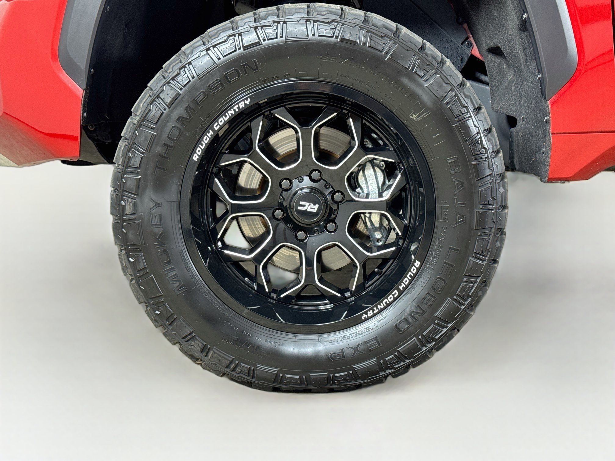 Certified 2025 Toyota Tundra SR5 w/ TRD Off-Road Package AWD/4WD image 25