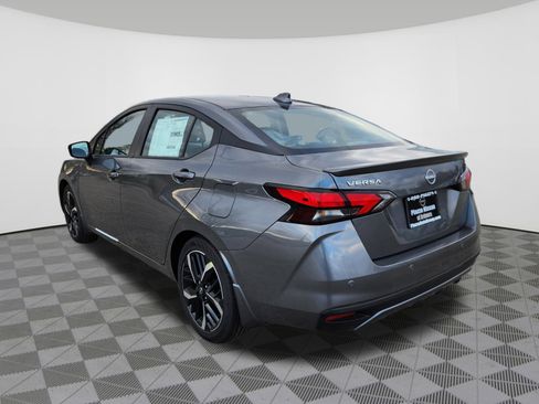New 2025 Nissan Versa SR w/ Trunk Package image 3