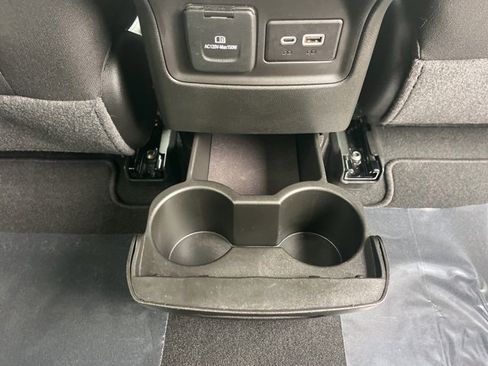 Used 2023 GMC Acadia SLE w/ Driver Convenience Package image 56