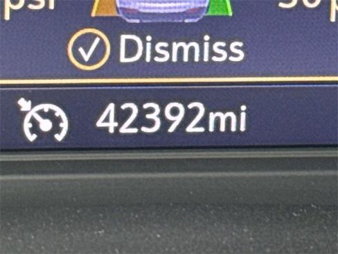 Used 2020 Buick Enclave Essence w/ Sound and Sites Package image 33