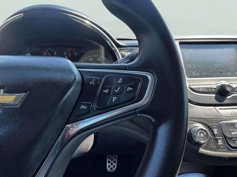 Used 2016 Chevrolet Malibu LT FWD image 28