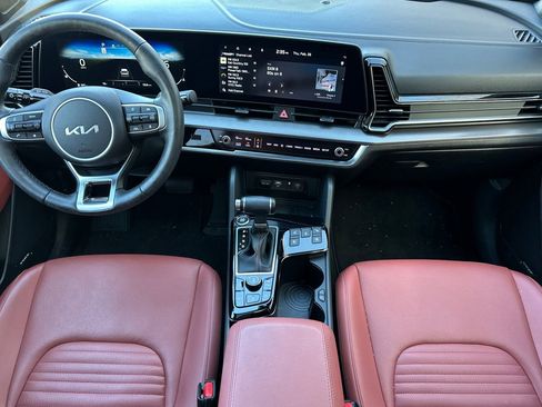 Certified 2023 Kia Sportage SX image 10