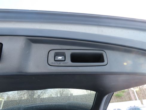 Used 2025 Honda CR-V Sport-L image 18