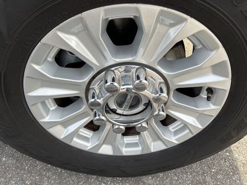 Used 2022 Ford F350 XL w/ STX Appearance Package image 9