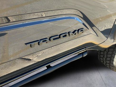 New 2026 Toyota Tacoma TRD Off-Road AWD/4WD image 11