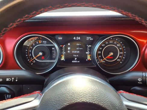 Used 2023 Jeep Gladiator Rubicon w/ Trailer Tow Package image 16