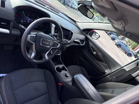 Used 2022 GMC Terrain SLE FWD image 33