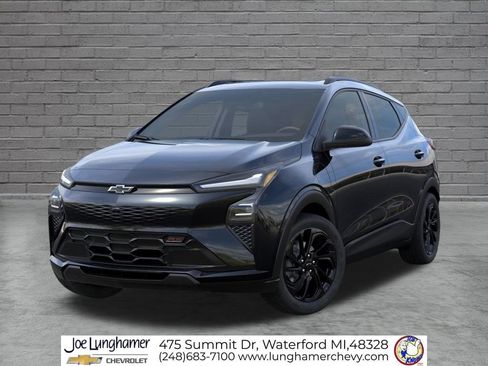 New 2027 Chevrolet Bolt RS w/ Technology Package FWD image 6