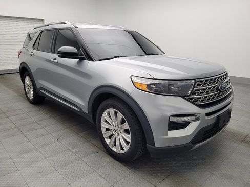 Used 2022 Ford Explorer Limited w/ Limited Technology Package RWD image 13