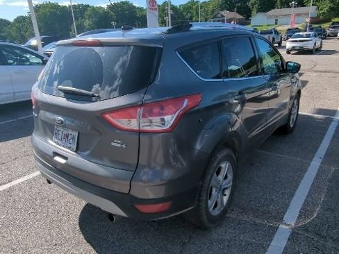 Used 2013 Ford Escape SE AWD/4WD image 8