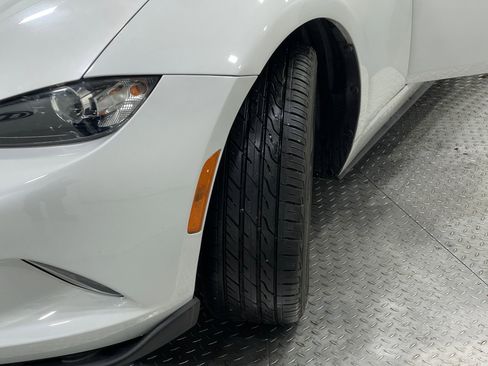 Used 2017 MAZDA MX-5 Miata RF Club image 31