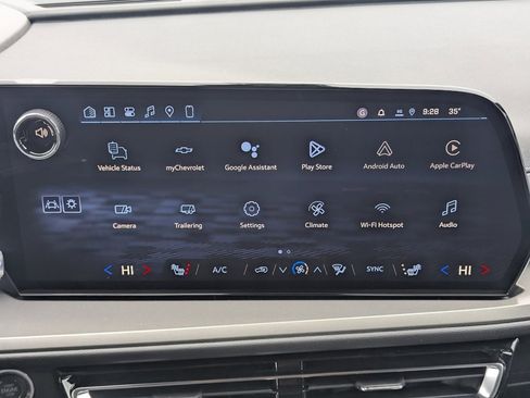 New 2026 Chevrolet Traverse LT w/ LPO, Floor Liner Package image 24