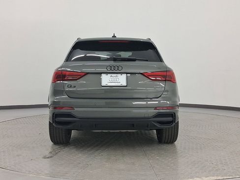 New 2025 Audi Q3 2.0T Premium image 10