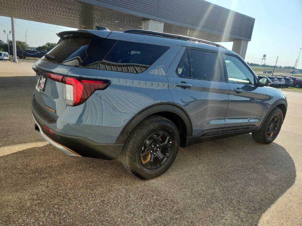 New 2027 Ford Explorer Tremor AWD/4WD image 8