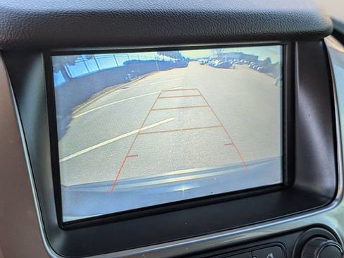 Used 2019 Chevrolet Tahoe Premier AWD/4WD image 29