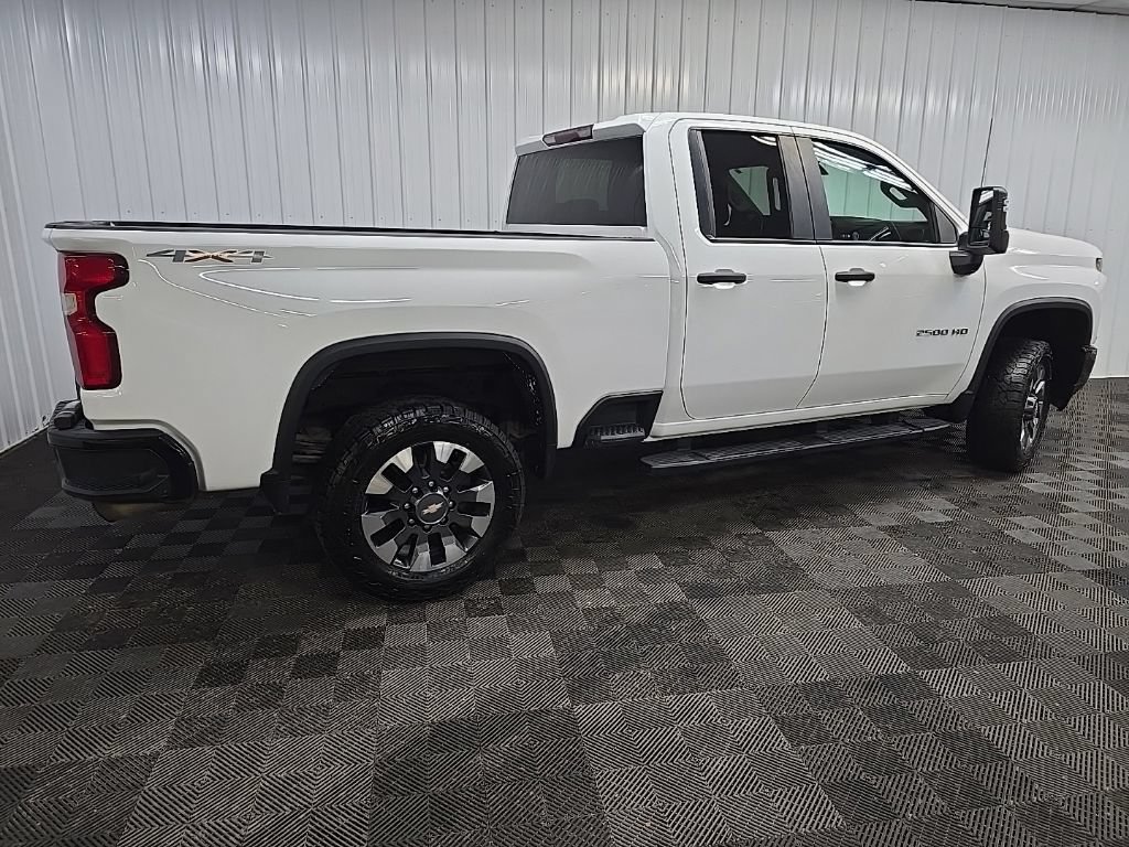 Used 2021 Chevrolet Silverado 2500 Custom w/ Custom Value Package AWD/4WD image 8