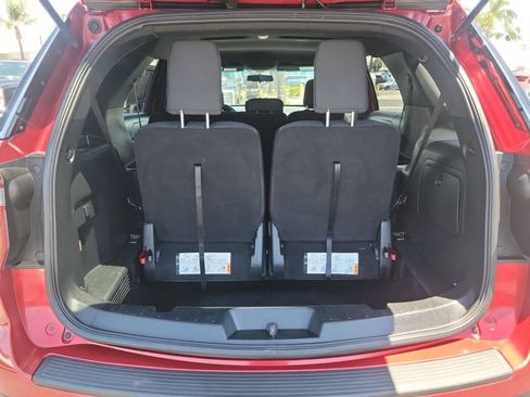 Used 2019 Ford Explorer XLT FWD image 28