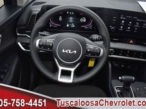 Used 2024 Kia Sportage LX image 24