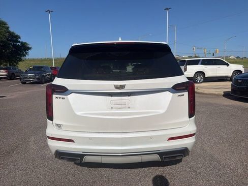Used 2020 Cadillac XT6 Premium Luxury w/ Platinum Package image 5