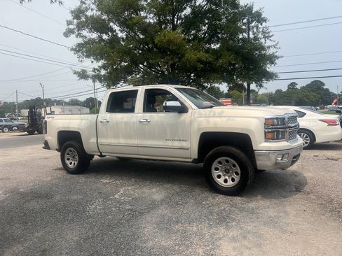Used 2015 Chevrolet Silverado 1500 LTZ w/ LTZ Plus Package AWD/4WD image 2