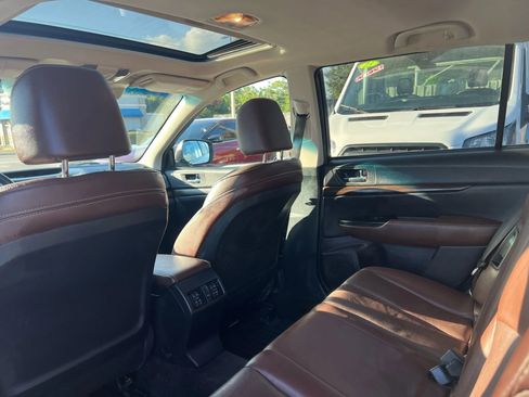 Used 2014 Subaru Outback 2.5i Limited image 10