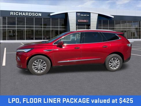 Used 2023 Buick Enclave Essence w/ Trailering Package, 5000 lbs. FWD image 4