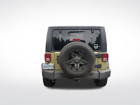 Used 2013 Jeep Wrangler Sport AWD/4WD image 4