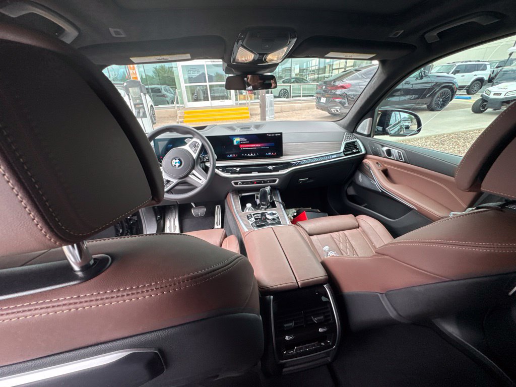 Certified 2026 BMW X5 M60i AWD/4WD image 12