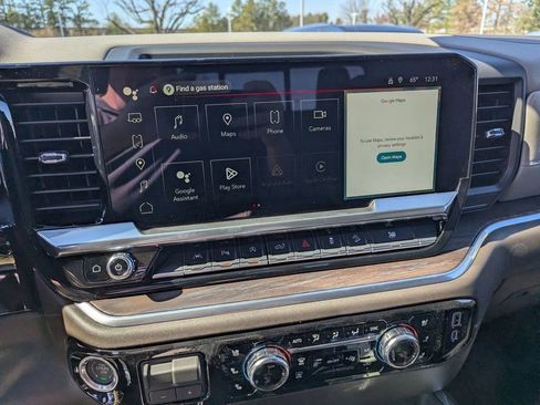 New 2026 GMC Sierra 1500 SLT w/ SLT Premium Plus Package AWD/4WD image 17