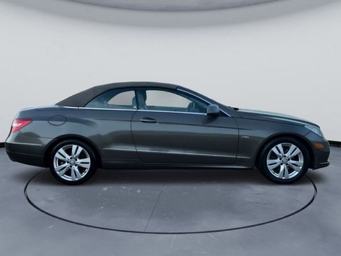 Used 2012 Mercedes-Benz E 350 Cabriolet image 16