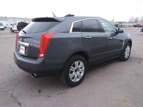 Used 2011 Cadillac SRX Luxury FWD image 5