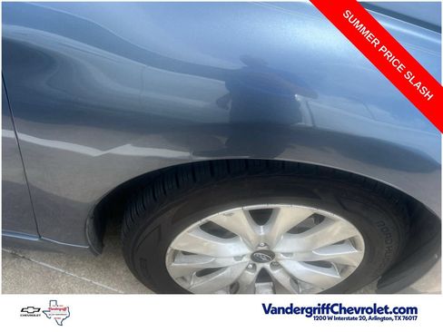 Used 2016 Subaru Legacy 2.5i Premium AWD/4WD image 7