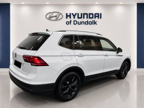 Used 2024 Volkswagen Tiguan SE FWD image 4