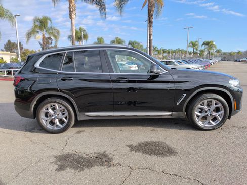 Used 2023 BMW X3 sDrive30i w/ Premium Package image 11