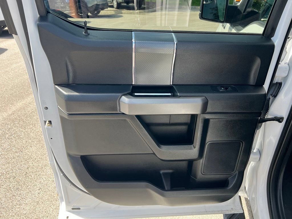 Used 2019 Ford F150 XLT w/ Equipment Group 302A Luxury AWD/4WD image 20