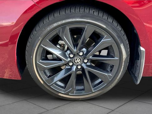 Used 2025 Toyota Corolla SE image 10