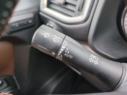 Used 2018 Nissan Titan Platinum Reserve w/ Platinum Utility Package image 25