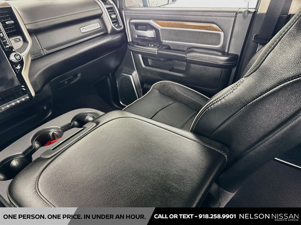 Used 2024 RAM 3500 Laramie w/ Towing Technology Group AWD/4WD image 23