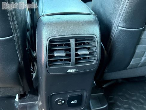 Used 2022 Ford Bronco Sport Badlands image 28