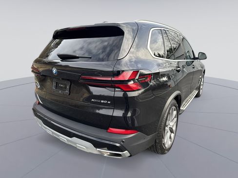 Used 2024 BMW X5 xDrive50e image 28