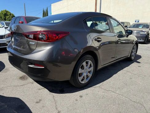 Used 2014 MAZDA MAZDA3 i Sport image 14