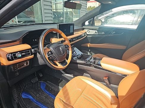 Used 2022 Lincoln Nautilus Black Label image 8