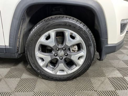 Used 2020 Jeep Compass Limited image 9