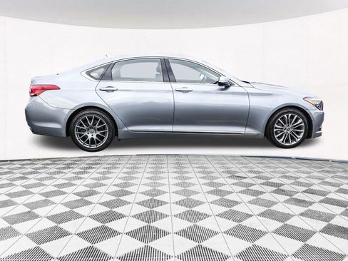 Used 2015 Hyundai Genesis 3.8 image 11