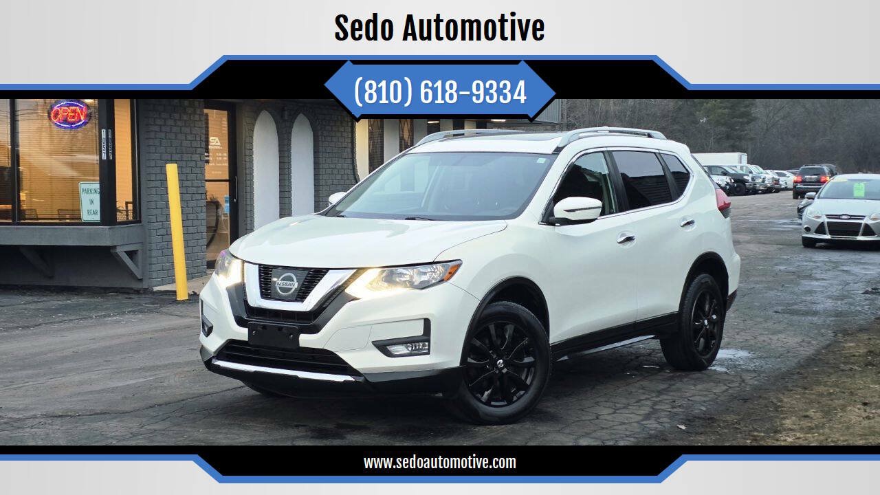 Used 2017 Nissan Rogue SV AWD/4WD image 1