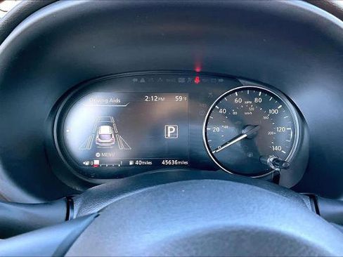 Certified 2024 Nissan Kicks SV image 24