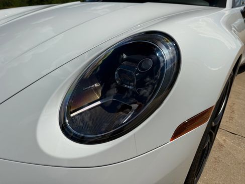 Used 2021 Porsche 911 Carrera RWD image 13